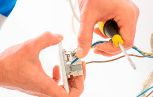 Capacitación Profesional: Aplicación de Curso de Electricista