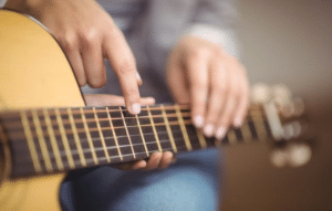 Aplicaciones Gratuitas para Aprender a Tocar Guitarra
