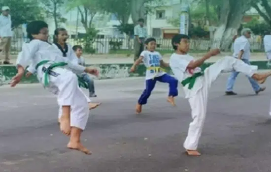 Aprende karate fácilmente con aplicaciones gratuitas