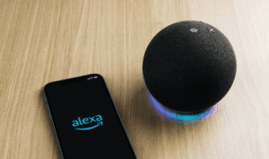 Convierte tu móvil en Alexa